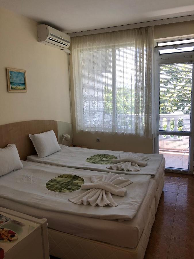 Borko Guest House Primorsko Ngoại thất bức ảnh