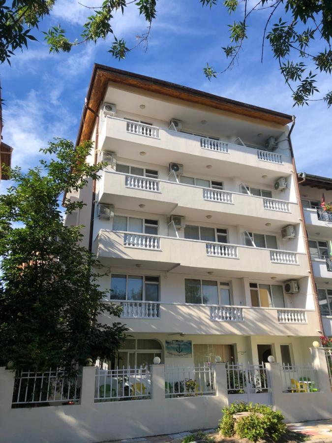 Borko Guest House Primorsko Ngoại thất bức ảnh