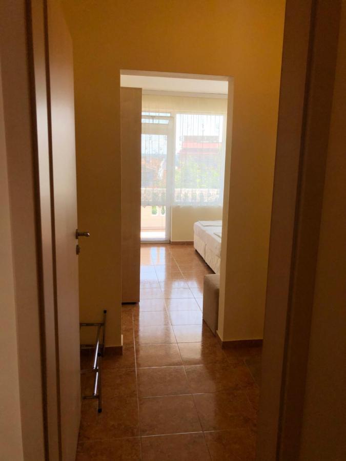Borko Guest House Primorsko Ngoại thất bức ảnh