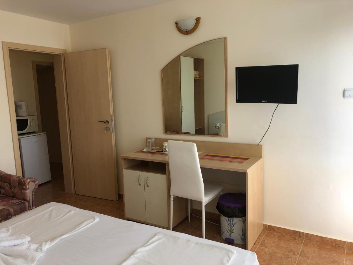 Borko Guest House Primorsko Ngoại thất bức ảnh