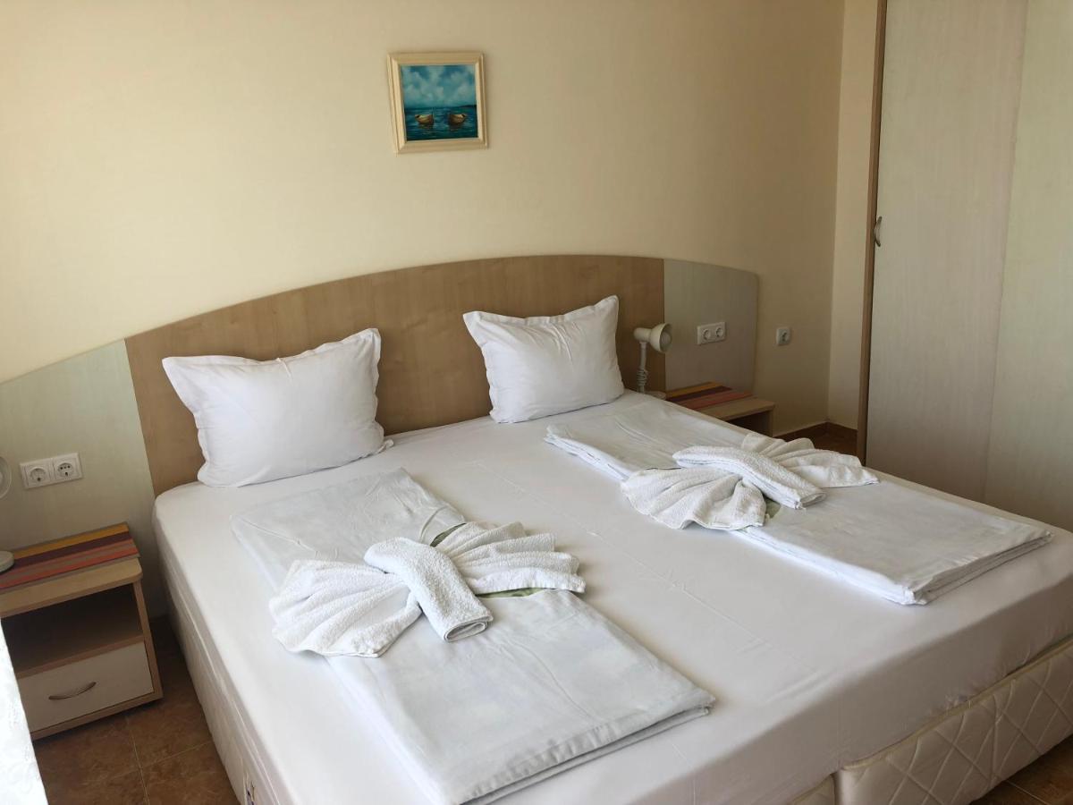 Borko Guest House Primorsko Ngoại thất bức ảnh